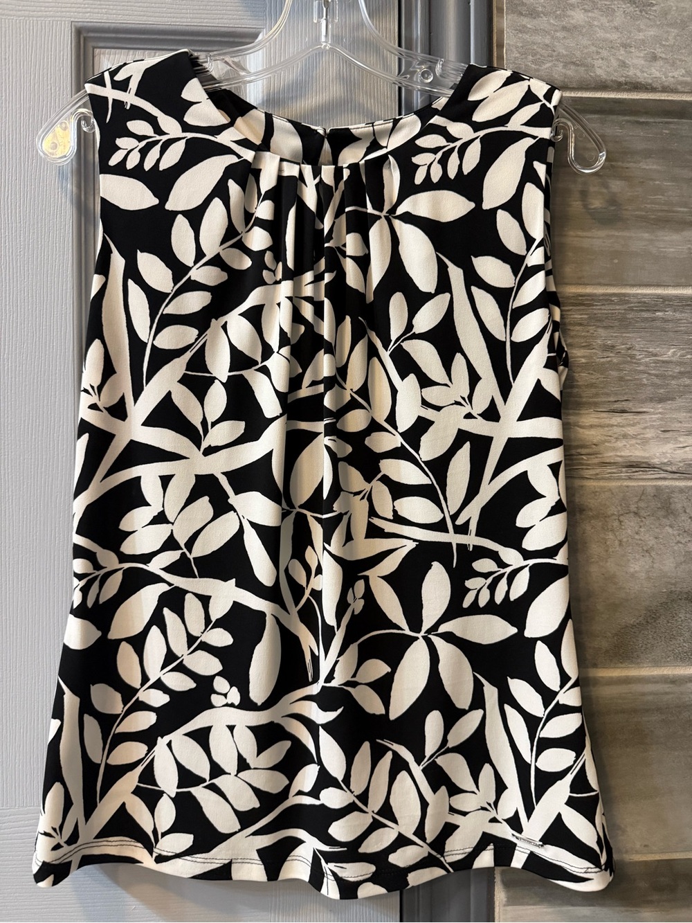Calvin Klein Black and White Floral No Sleeve Blouse: Size M